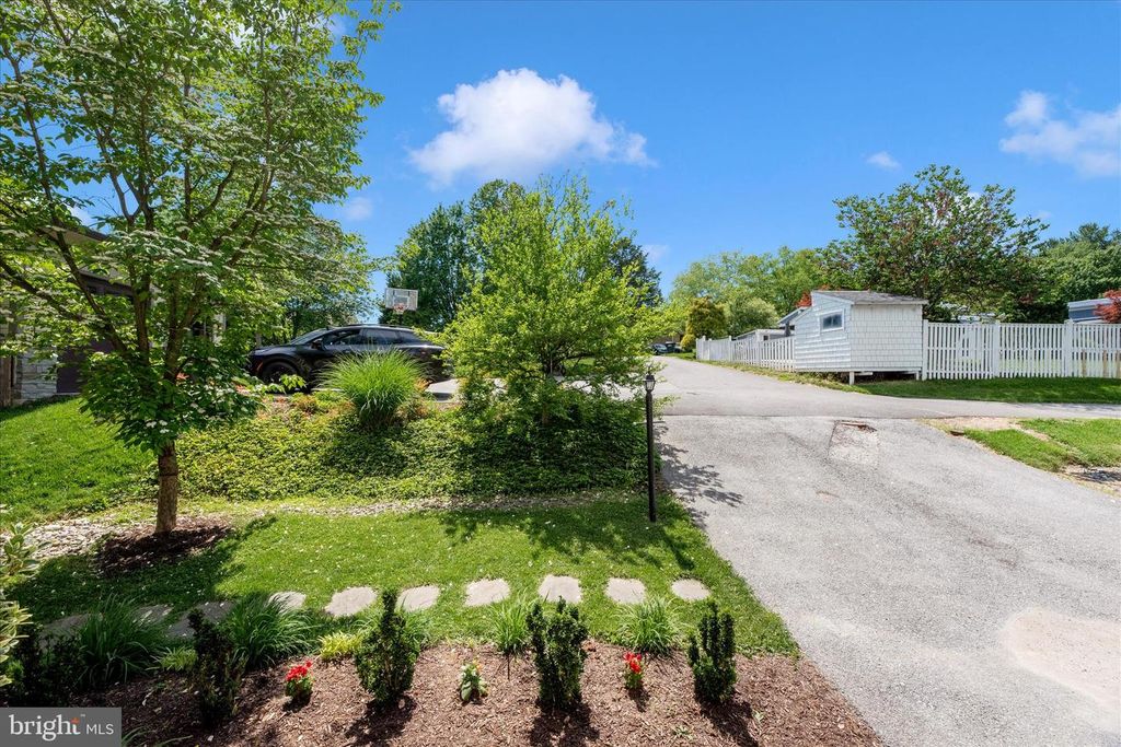 Image 62 of property listing at 10303 MARACAIBO MEWS, New Market, MD 21774