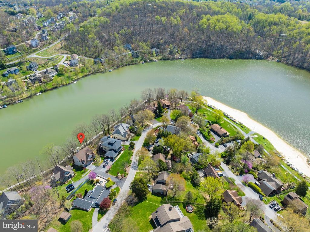 Image 7 of property listing at 10303 MARACAIBO MEWS, New Market, MD 21774