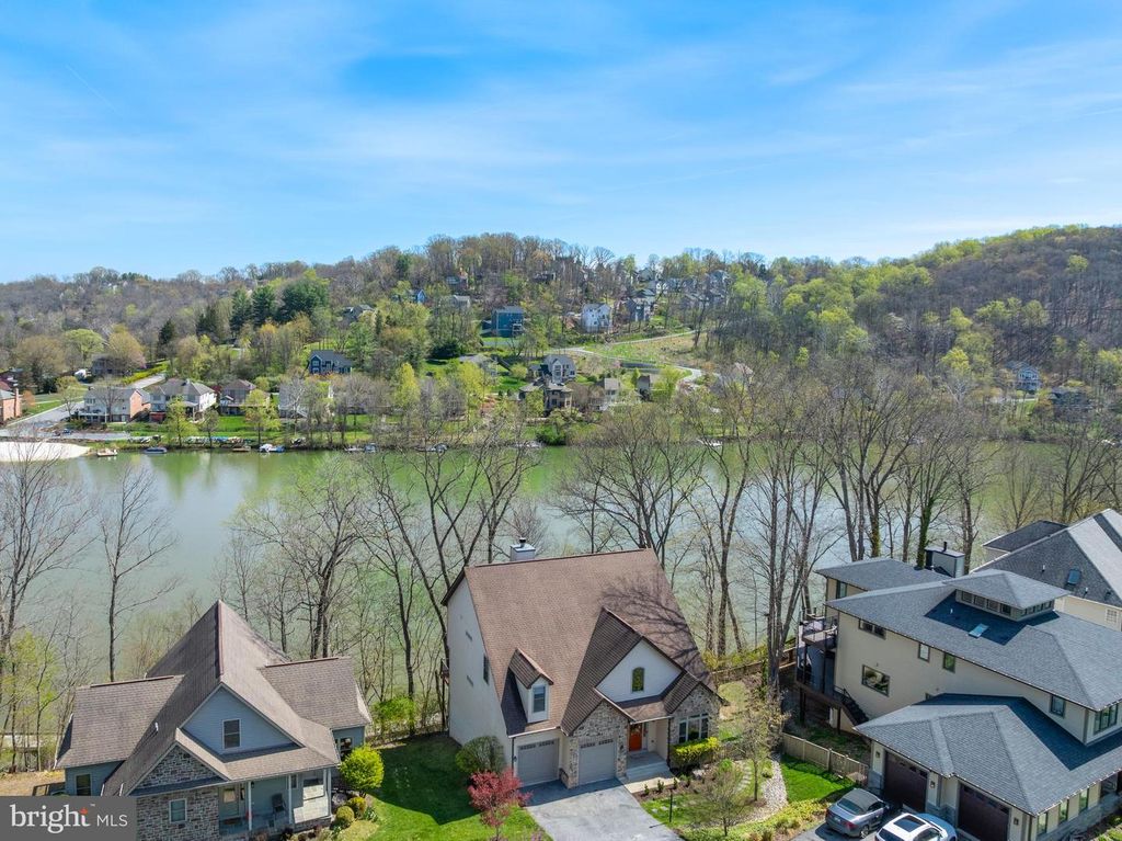 Image 90 of property listing at 10303 MARACAIBO MEWS, New Market, MD 21774