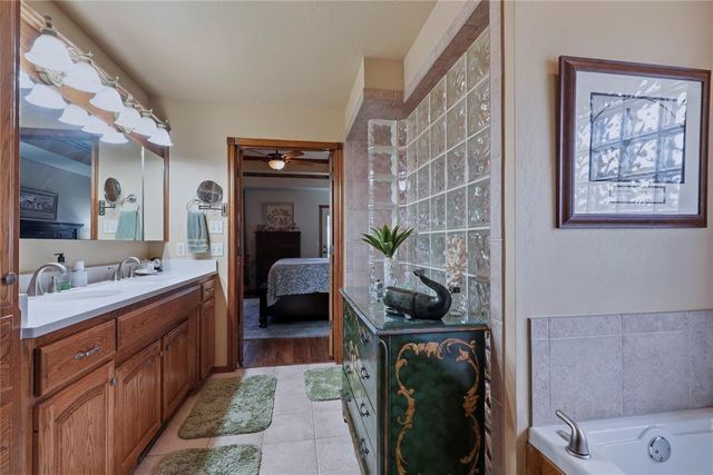 2625 NW 153rd Street, Edmond, OK 73013