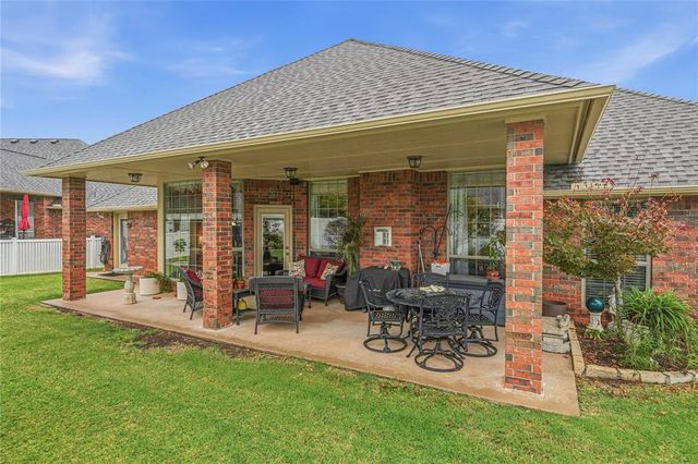 2625 NW 153rd Street, Edmond, OK 73013