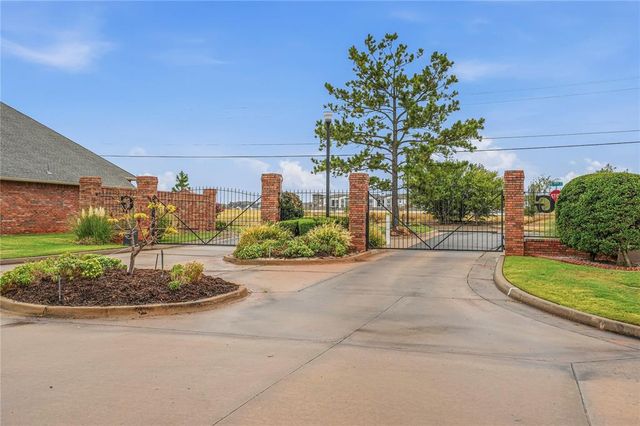 2625 NW 153rd Street, Edmond, OK 73013