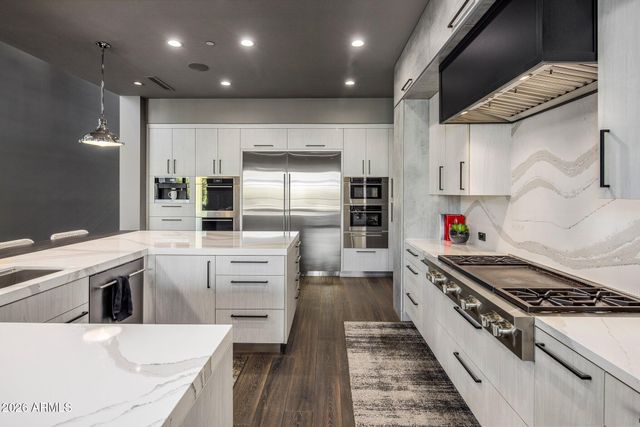 10110 E Siesta Lane, Scottsdale, AZ 85255