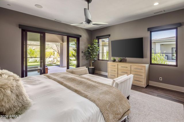 10110 E Siesta Lane, Scottsdale, AZ 85255