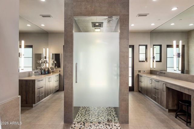 10110 E Siesta Lane, Scottsdale, AZ 85255