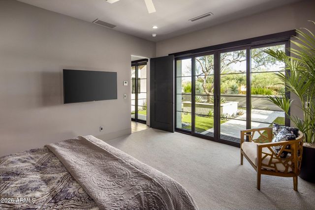 10110 E Siesta Lane, Scottsdale, AZ 85255