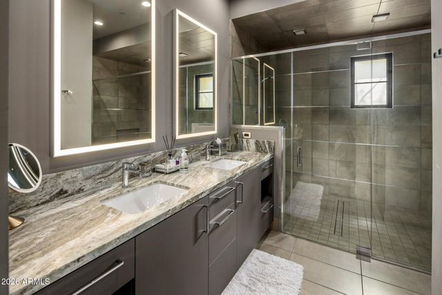 10110 E Siesta Lane, Scottsdale, AZ 85255