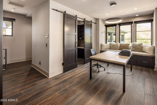 10110 E Siesta Lane, Scottsdale, AZ 85255