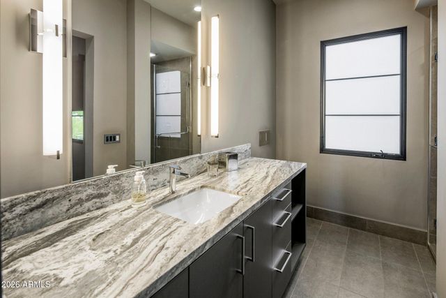 10110 E Siesta Lane, Scottsdale, AZ 85255