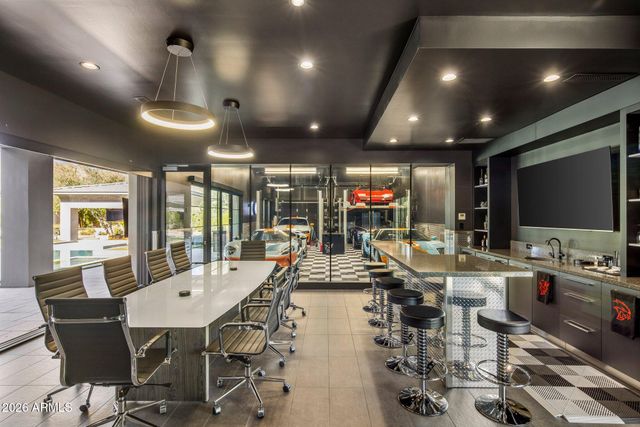 10110 E Siesta Lane, Scottsdale, AZ 85255