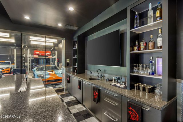 10110 E Siesta Lane, Scottsdale, AZ 85255