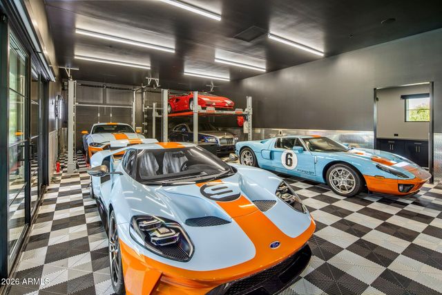 10110 E Siesta Lane, Scottsdale, AZ 85255