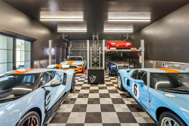 10110 E Siesta Lane, Scottsdale, AZ 85255