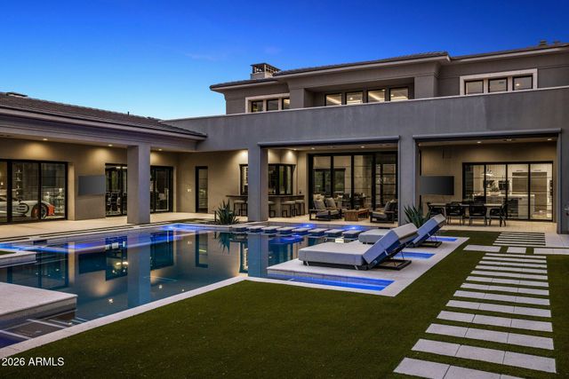 10110 E Siesta Lane, Scottsdale, AZ 85255