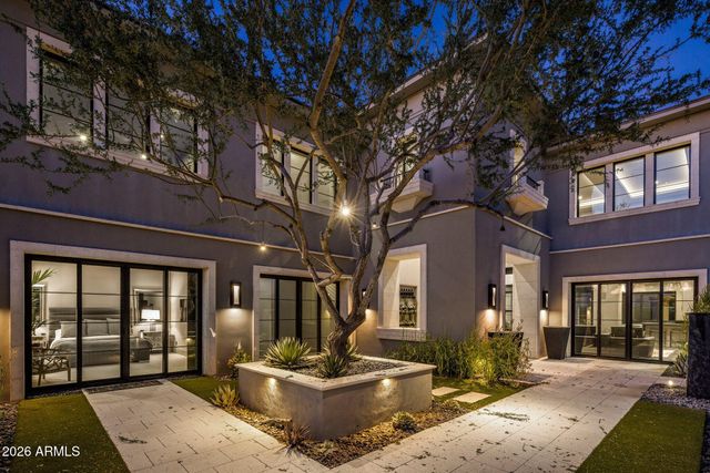 10110 E Siesta Lane, Scottsdale, AZ 85255