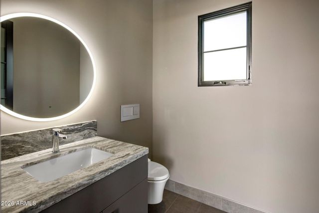 10110 E Siesta Lane, Scottsdale, AZ 85255