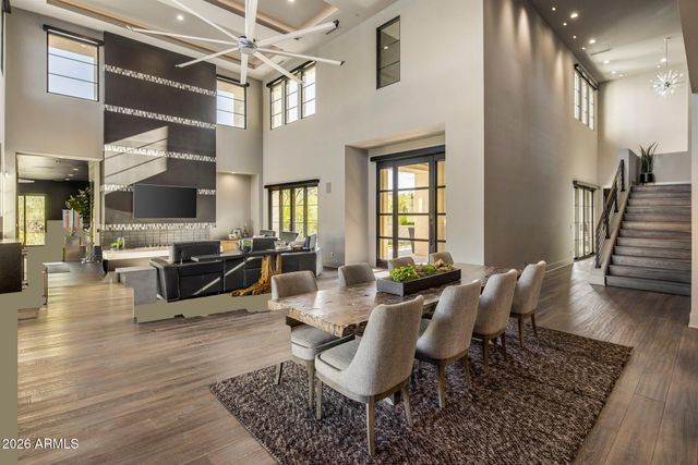 10110 E Siesta Lane, Scottsdale, AZ 85255