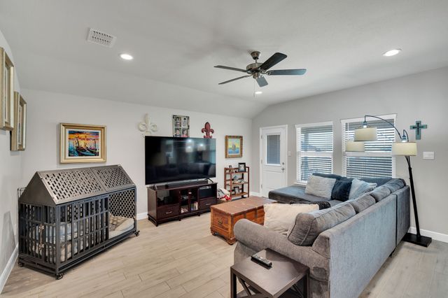 500 Jolie Court, Joshua, TX 76058