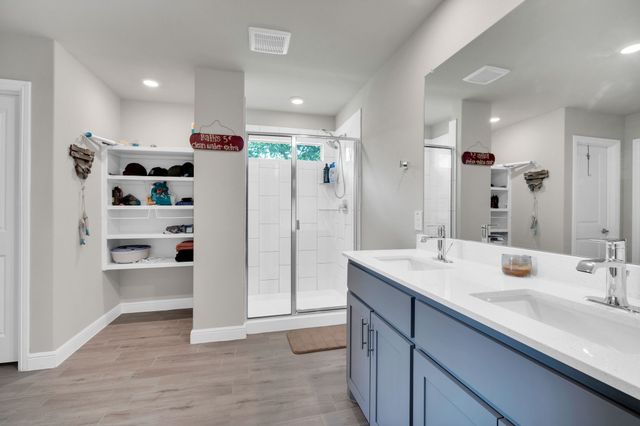 500 Jolie Court, Joshua, TX 76058