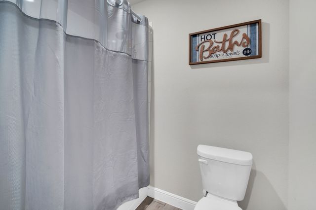 500 Jolie Court, Joshua, TX 76058