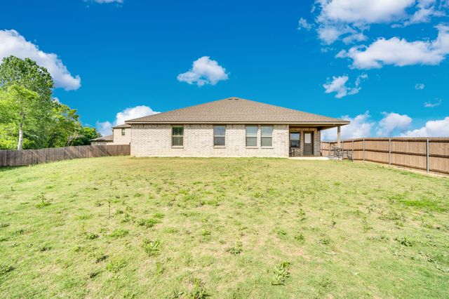 500 Jolie Court, Joshua, TX 76058