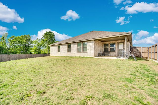 500 Jolie Court, Joshua, TX 76058