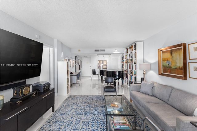 1020 Meridian Ave 416, Miami Beach, FL 33139