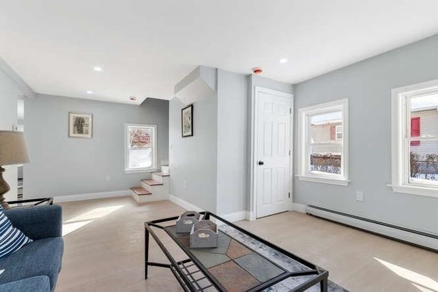 17 Lummus Ct, Lynn, MA 01904