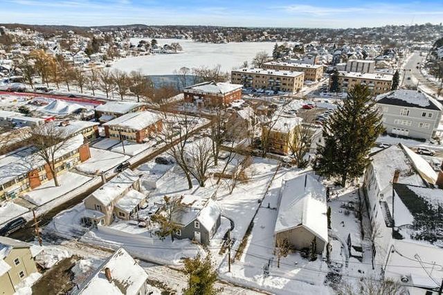 17 Lummus Ct, Lynn, MA 01904