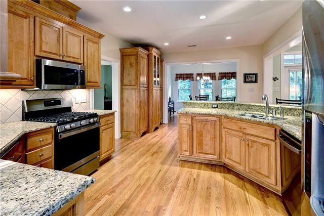 4052 Ambassador CIR, Williamsburg, VA 23188