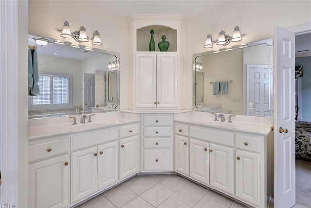 4052 Ambassador CIR, Williamsburg, VA 23188