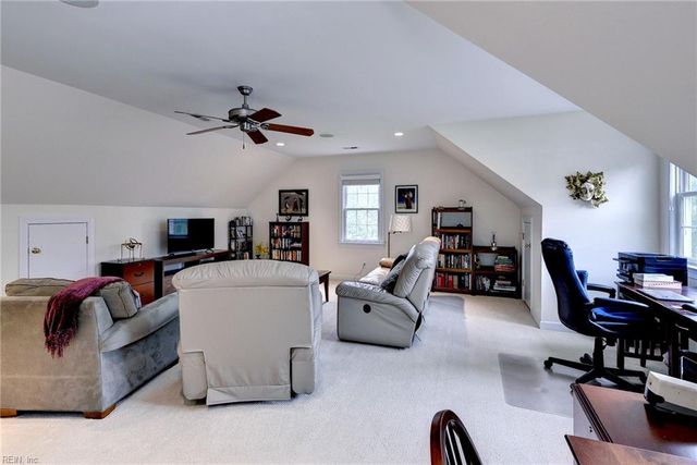 4052 Ambassador CIR, Williamsburg, VA 23188