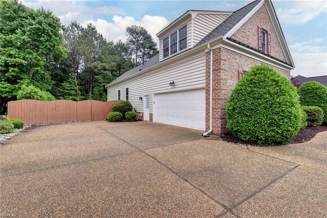 4052 Ambassador CIR, Williamsburg, VA 23188