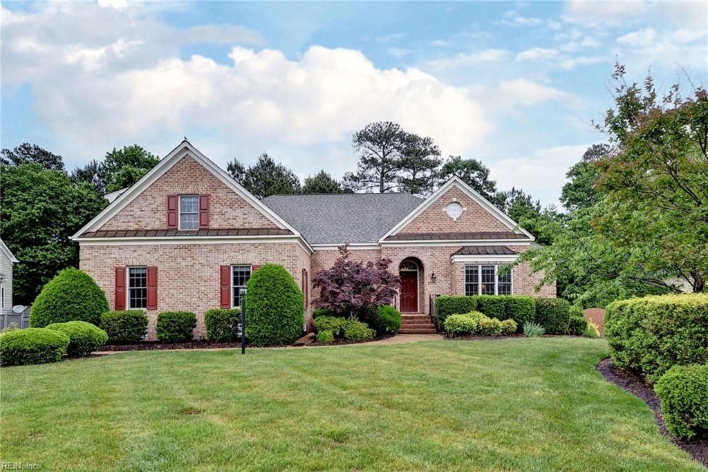 4052 Ambassador CIR, Williamsburg, VA 23188