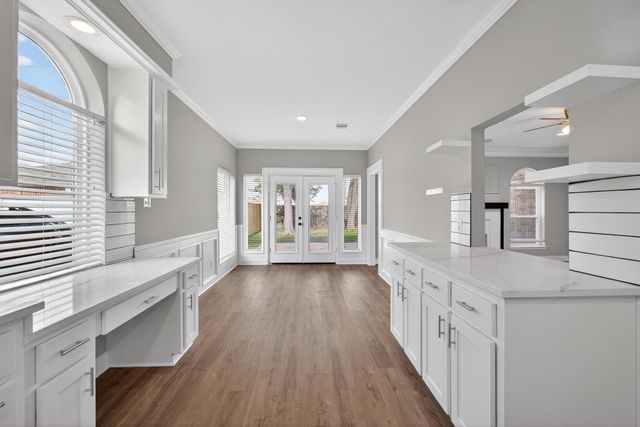 1202 Plantation Dr, Richmond, TX 77406