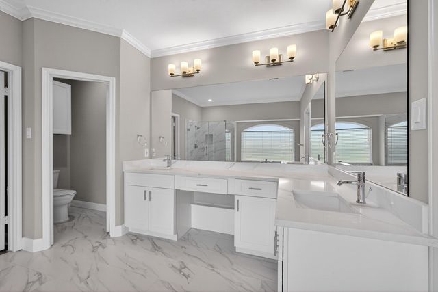 1202 Plantation Dr, Richmond, TX 77406