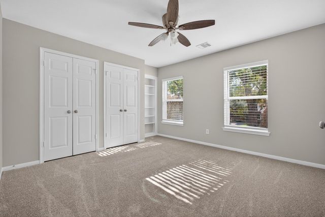 1202 Plantation Dr, Richmond, TX 77406