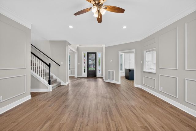 1202 Plantation Dr, Richmond, TX 77406