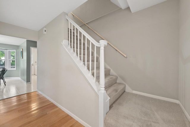 13005 W Scarborough DRIVE, New Berlin, WI 53151