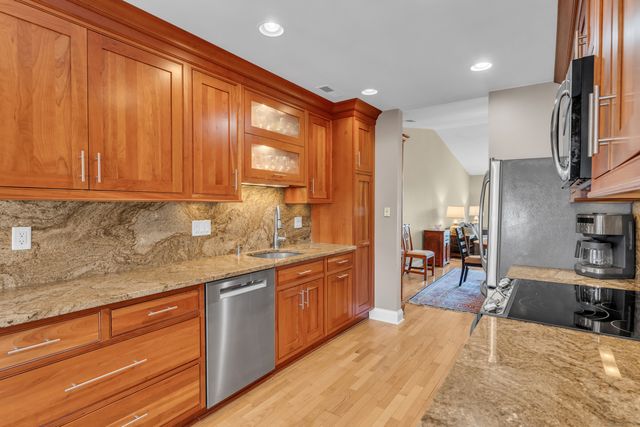 66 Turtle Bay Drive 66, Branford, CT 06405