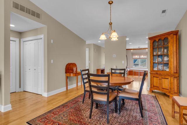 66 Turtle Bay Drive 66, Branford, CT 06405