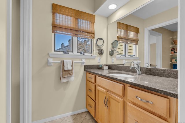 66 Turtle Bay Drive 66, Branford, CT 06405