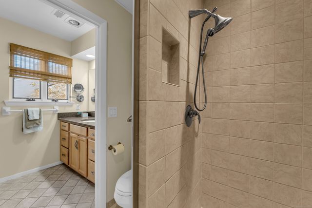 66 Turtle Bay Drive 66, Branford, CT 06405