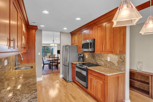 66 Turtle Bay Drive 66, Branford, CT 06405