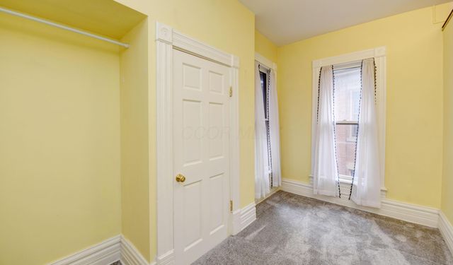 952 Neil Avenue, Columbus, OH 43201