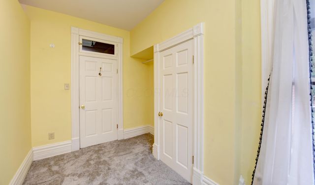 952 Neil Avenue, Columbus, OH 43201