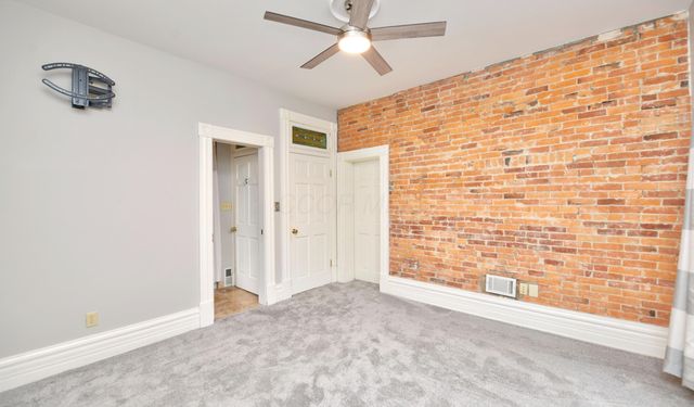 952 Neil Avenue, Columbus, OH 43201