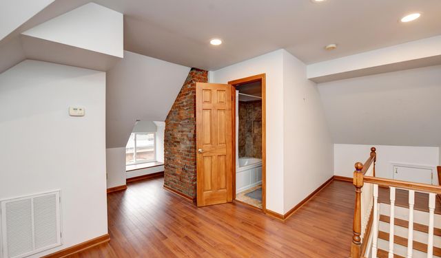952 Neil Avenue, Columbus, OH 43201
