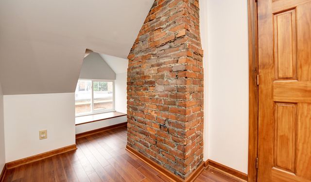 952 Neil Avenue, Columbus, OH 43201