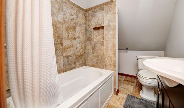 952 Neil Avenue, Columbus, OH 43201